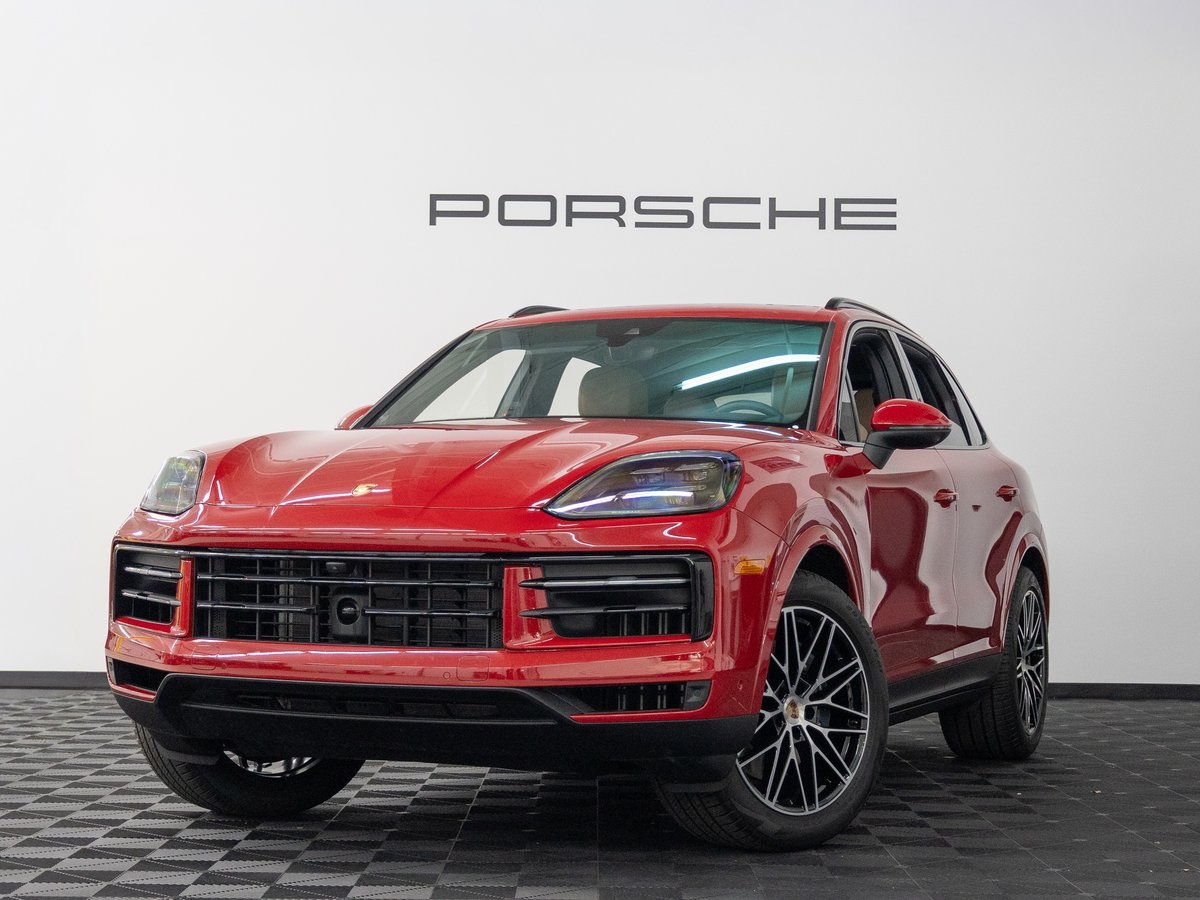 2025 Porsche Cayenne AWD
