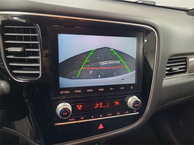 2020 – Mitsubishi – Outlander PHEV