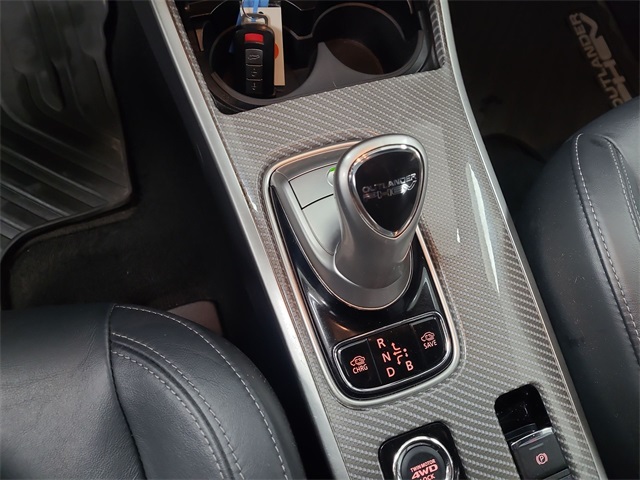 2020 – Mitsubishi – Outlander PHEV