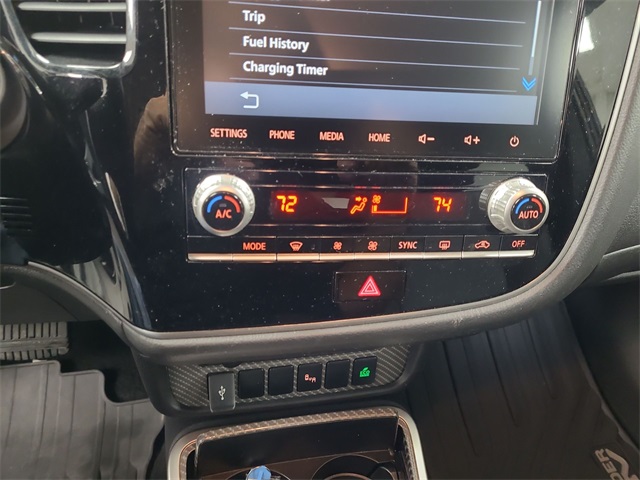 2020 – Mitsubishi – Outlander PHEV