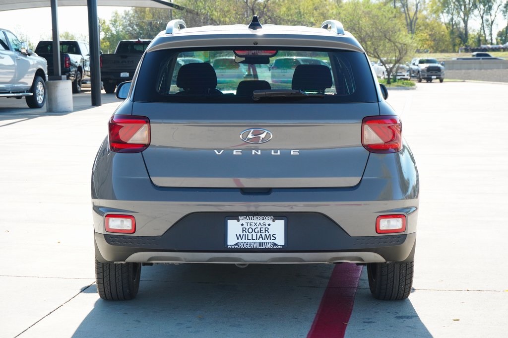 Used Car 2021 Hyundai Venue  Sel For Sale Under $12,000 In Weatherford, Texas