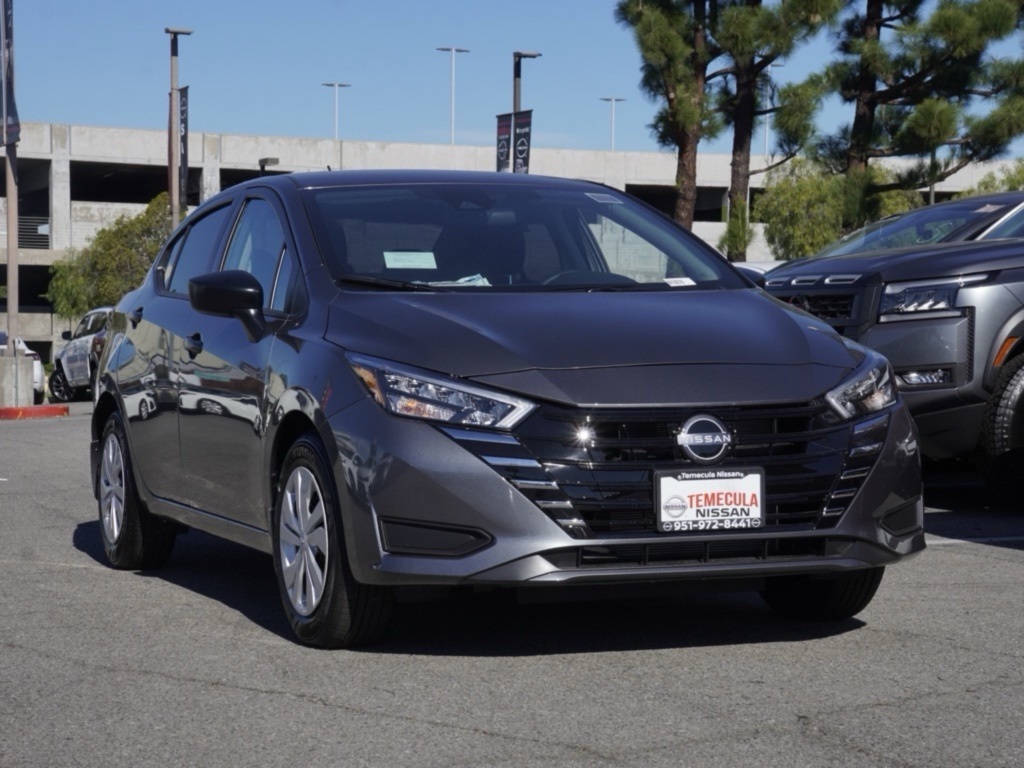 2025 Nissan Versa 1.6 S