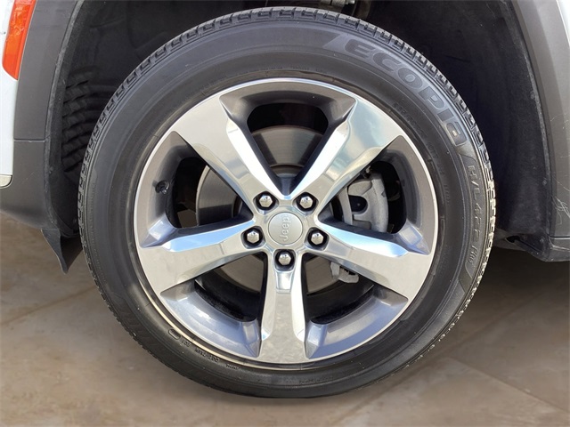 Used Car 2022 Jeep Grand Cherokee L  Limited For Sale Under $30,000 In San Antonio, Texas