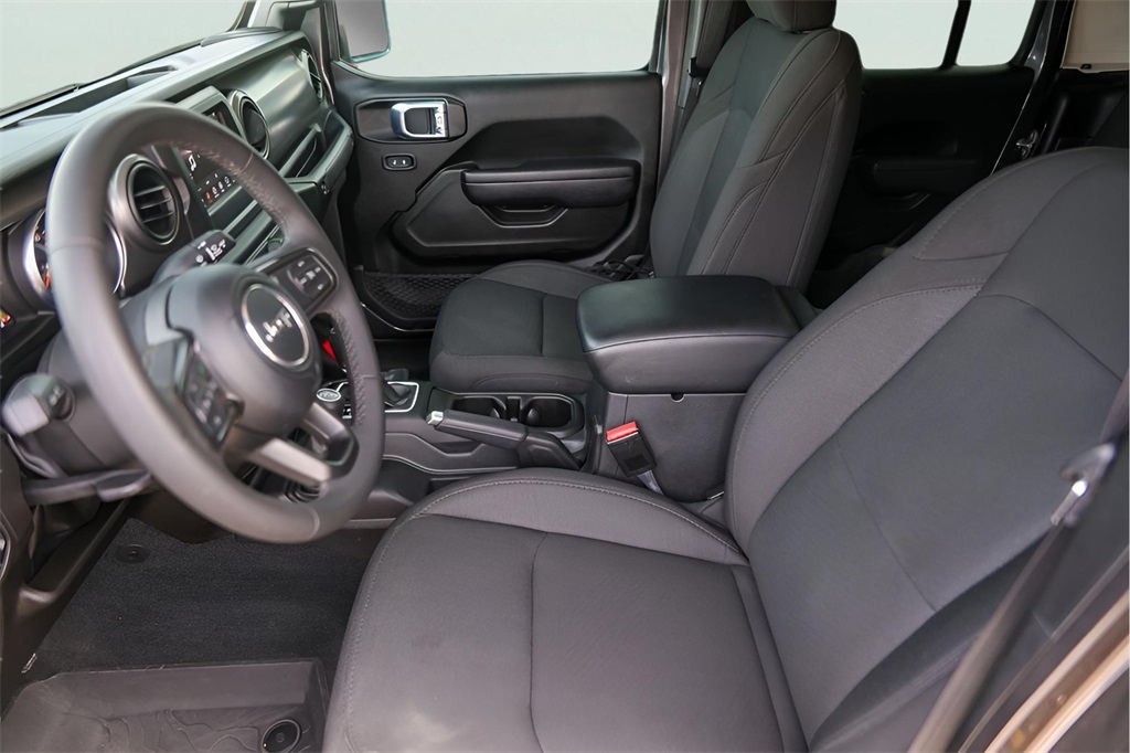 Used Car 2023 Jeep Gladiator  Willys For Sale Under $35,000 In Austin, Texas