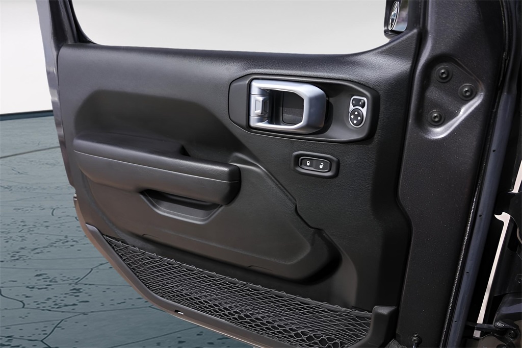 Used Car 2023 Jeep Gladiator  Willys For Sale Under $35,000 In Austin, Texas