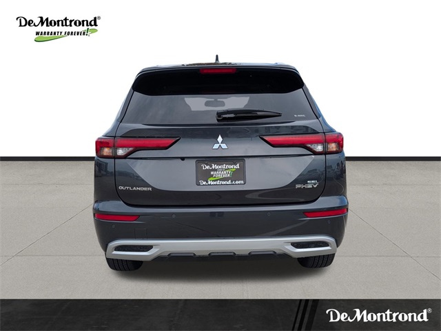 2025 Mitsubishi Outlander PHEV SEL Gray at North Houston Mitsubishi