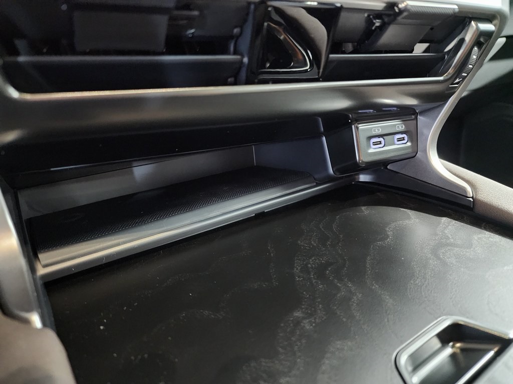 Thumbnail: 2025 Lexus RX - 23