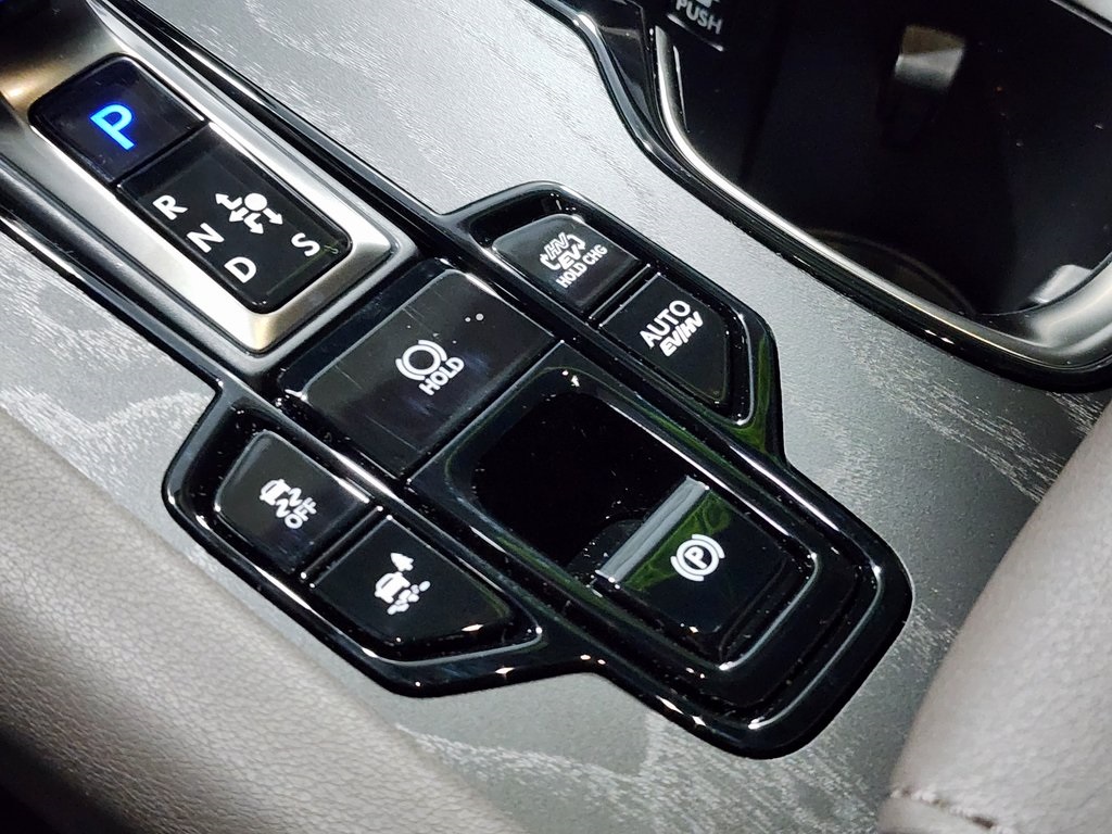 Thumbnail: 2025 Lexus RX - 26