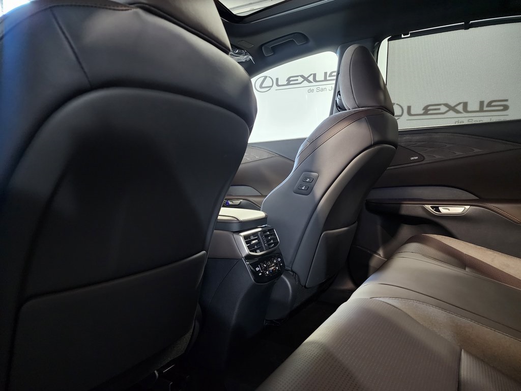 Thumbnail: 2025 Lexus RX - 27