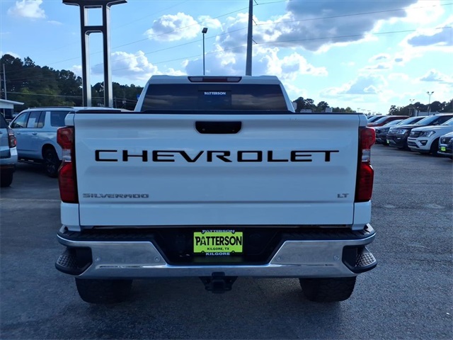 2021 Chevrolet Silverado 1500 LT photo 3