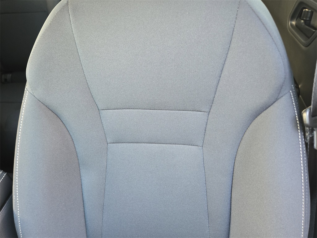 2026 Nissan Rogue S photo 9