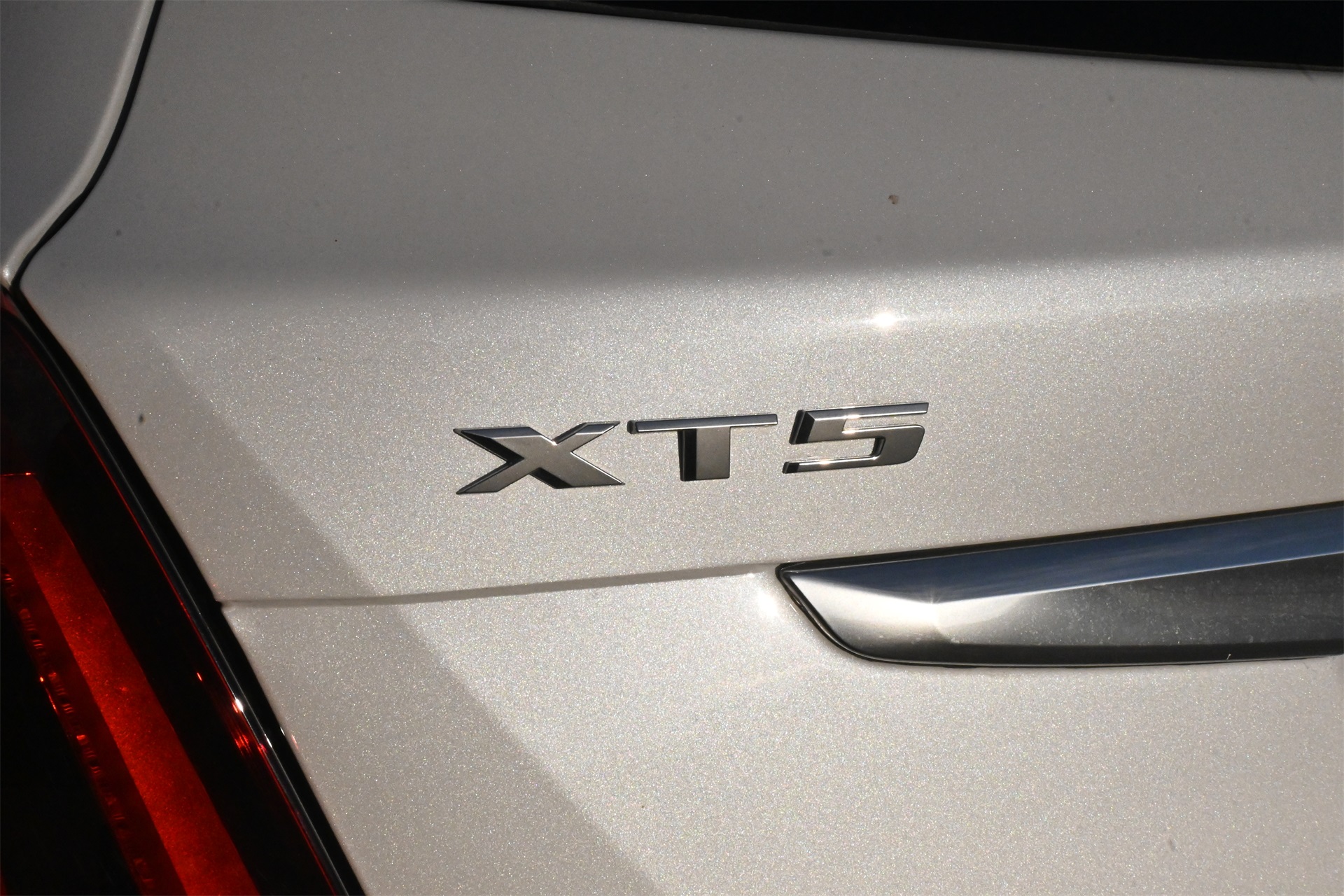 2025 Cadillac XT5 Premium Luxury White at Bayway Cadillac of The Woodlands