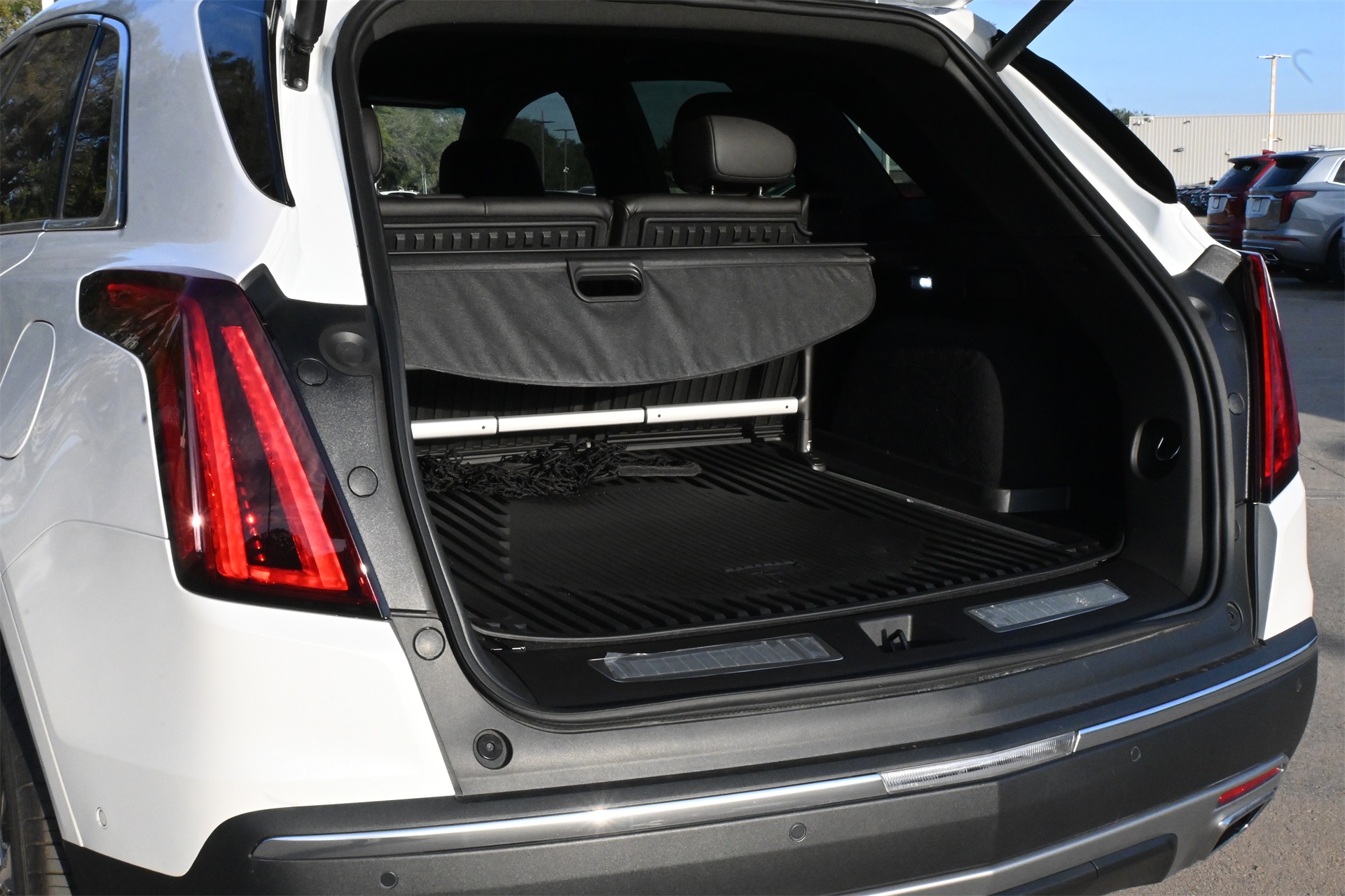 2025 Cadillac XT5 Premium Luxury White at Bayway Cadillac of The Woodlands