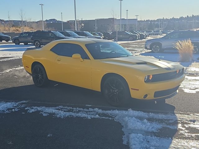 2017 Dodge Challenger SXT
