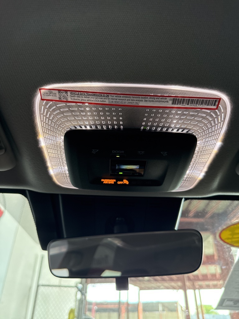 Used Car 2025 Toyota Prius Plug-in  Se For Sale Under $40,000 In San Juan, Puerto Rico