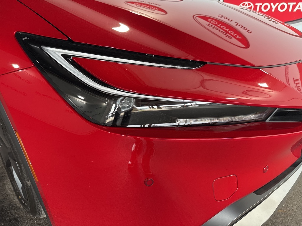 Thumbnail: 2025 Toyota Prius - 9