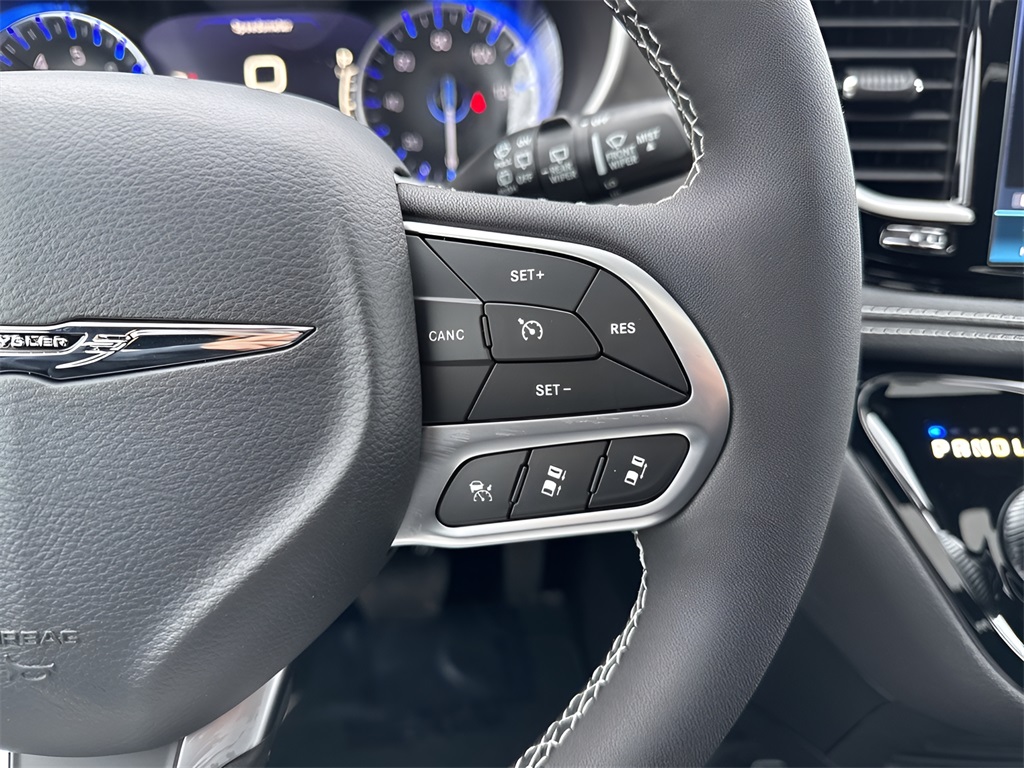 2026 Chrysler Pacifica