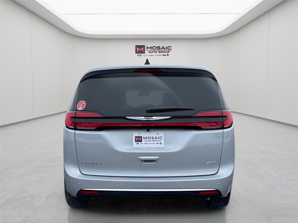 2026 Chrysler Pacifica