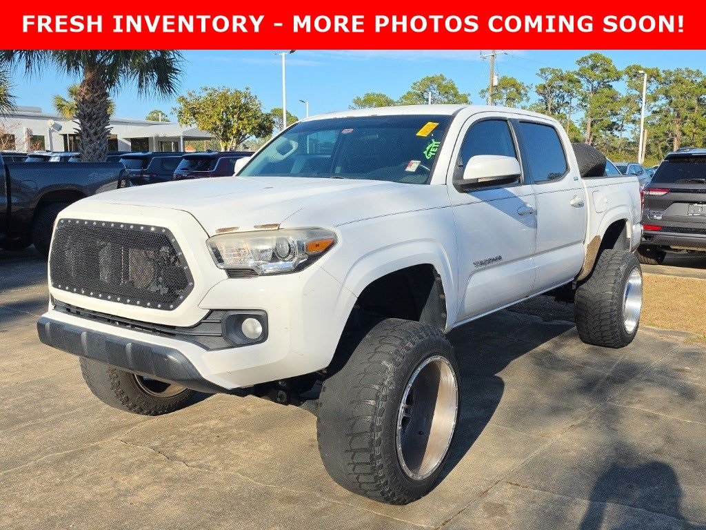 2016 Toyota Tacoma Double Cab V6 SR5
