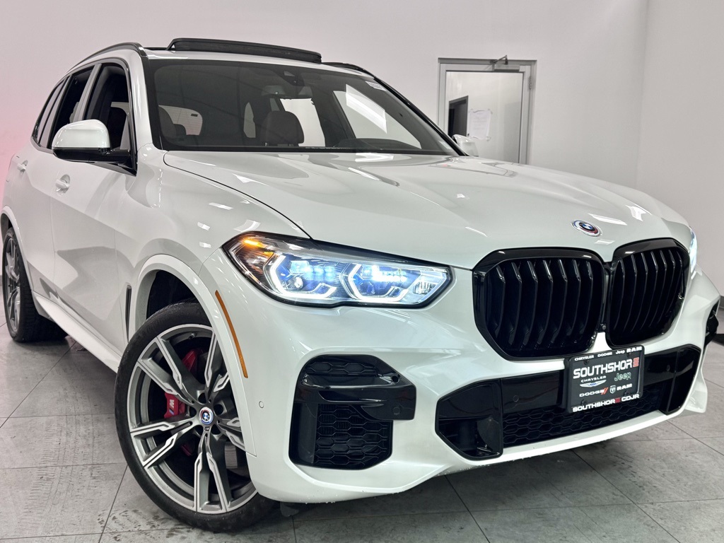 2023 BMW X5 M50i xDrive AWD