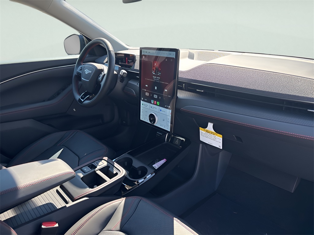 2025 Ford Mustang Mach-E