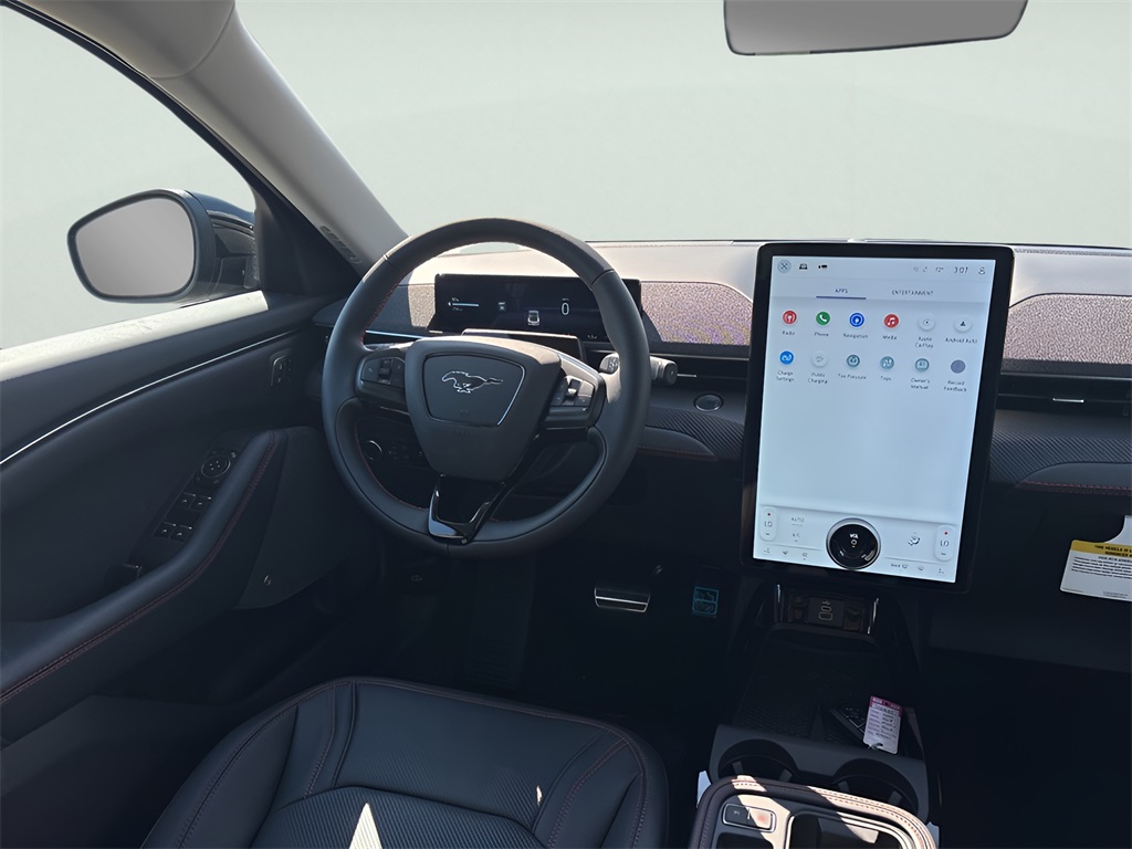 2025 Ford Mustang Mach-E