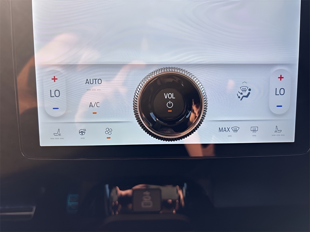 2025 Ford Mustang Mach-E