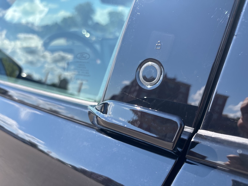 2025 Ford Mustang Mach-E