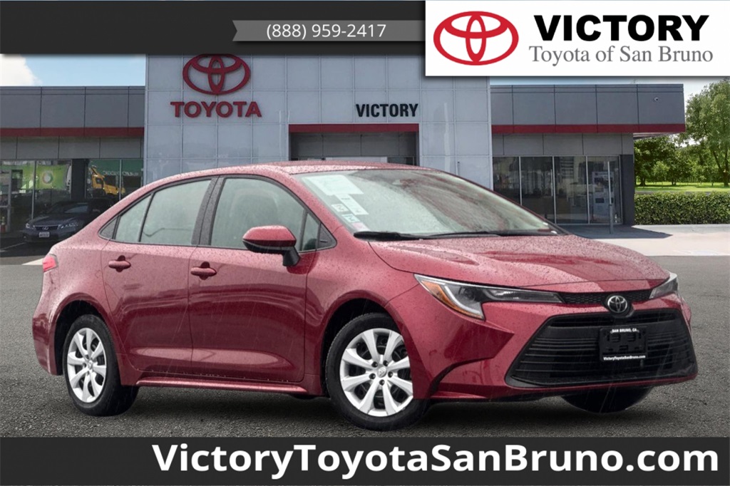 2025 Toyota Corolla LE FWD