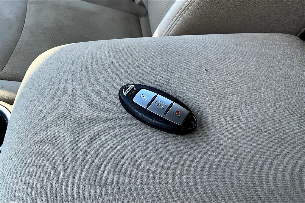 2014 Nissan Pathfinder S White at DeMontrond Mazda