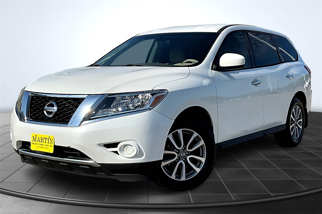 2014 Nissan Pathfinder S White at DeMontrond Mazda