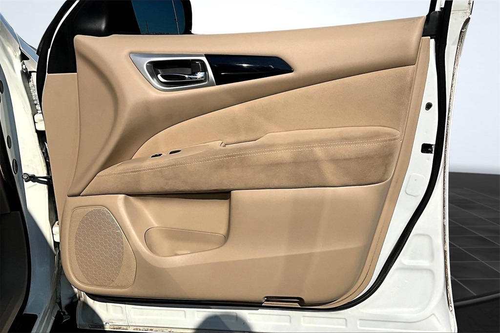 2014 Nissan Pathfinder S White at DeMontrond Mazda