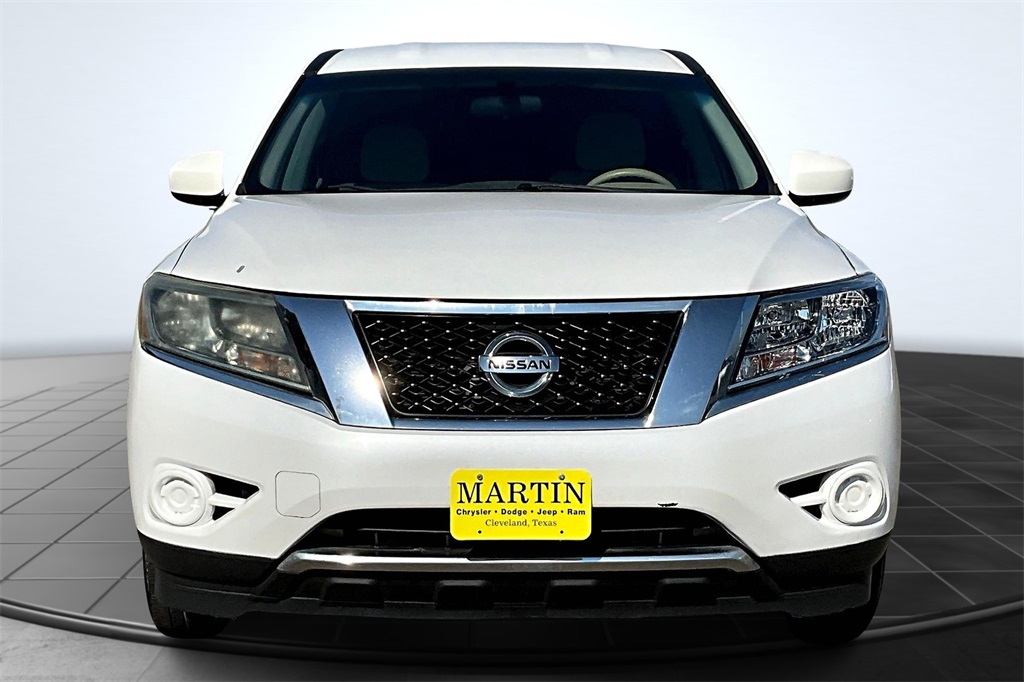 2014 Nissan Pathfinder S White at DeMontrond Mazda