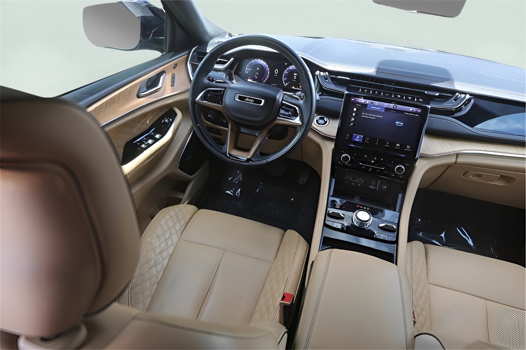 Used Car 2023 Jeep Grand Cherokee L  Summit For Sale Under $50,000 In Austin, Texas