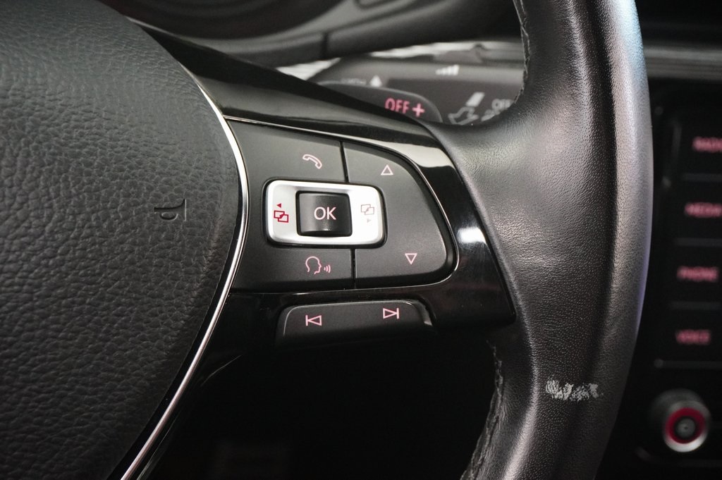 Used Car 2022 Volkswagen Passat  2.0t R-line For Sale Under $25,000 In Weatherford, Texas