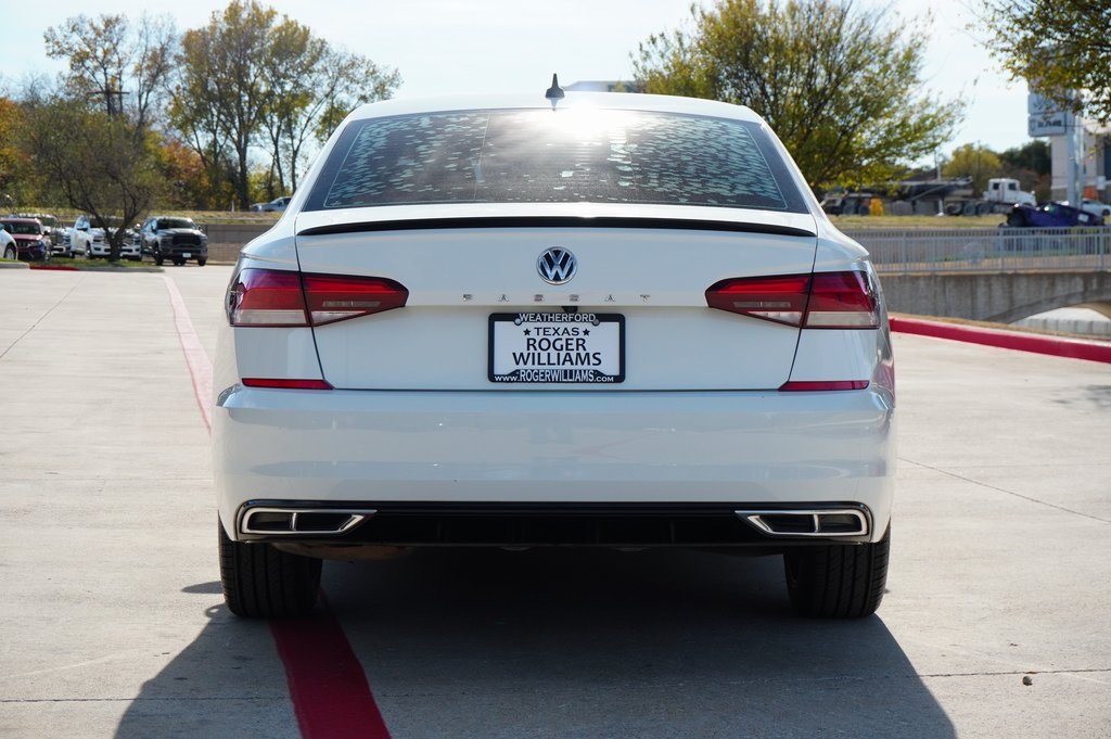 Used Car 2022 Volkswagen Passat  2.0t R-line For Sale Under $25,000 In Weatherford, Texas
