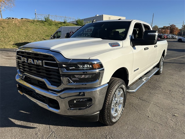 Certified 2025 Ram 2500 Big Horn with VIN 3C6UR5JJ2SG568137 for sale in Kansas City
