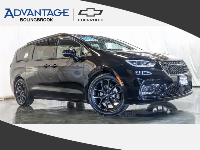 2025 Chrysler Pacifica Limited FWD