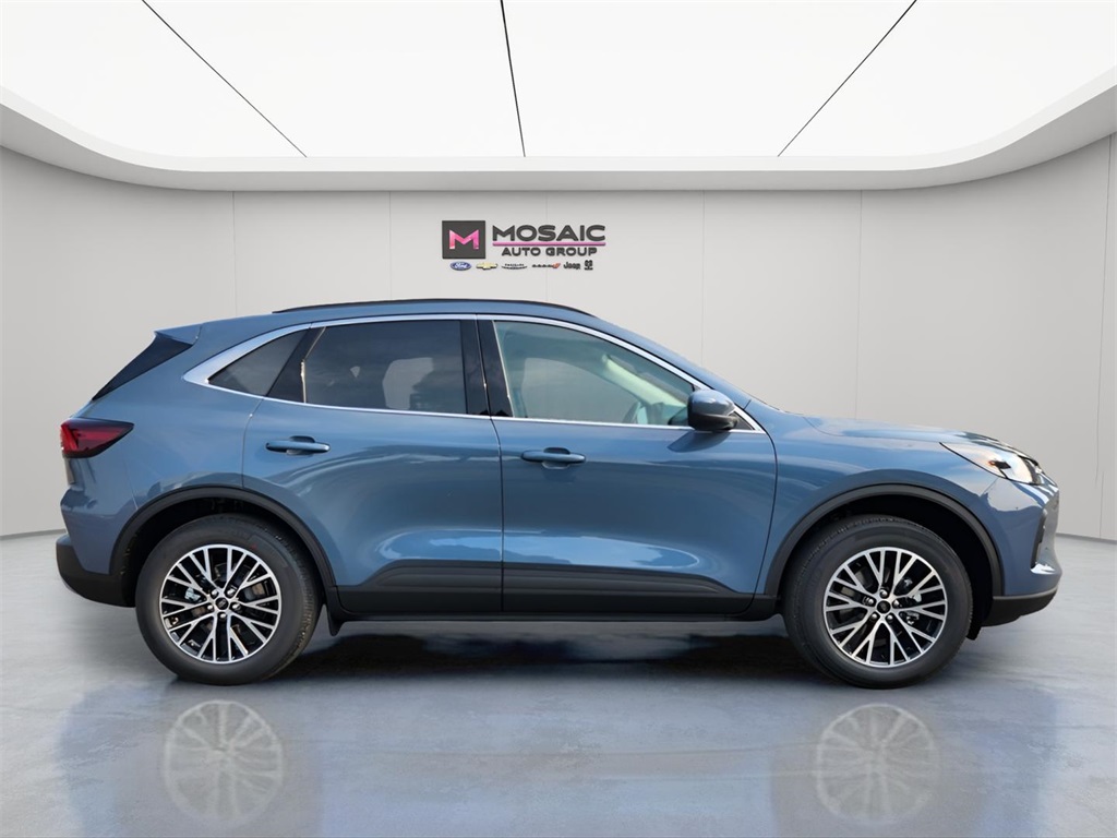 2025 Ford Escape Plug-In Hybrid