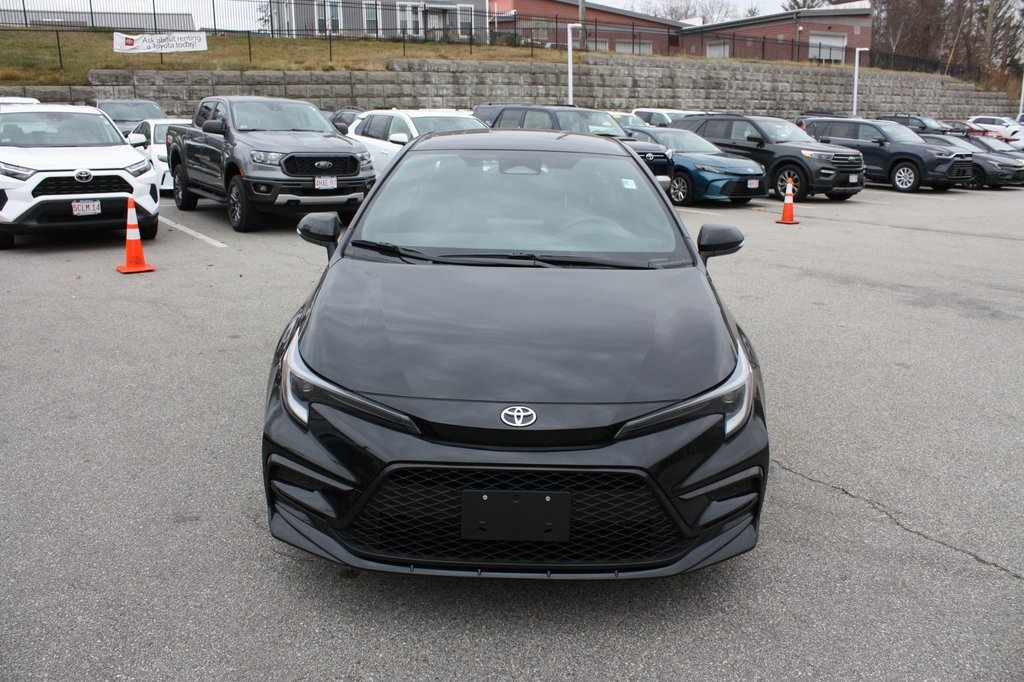 2026 Toyota Corolla SE photo 3