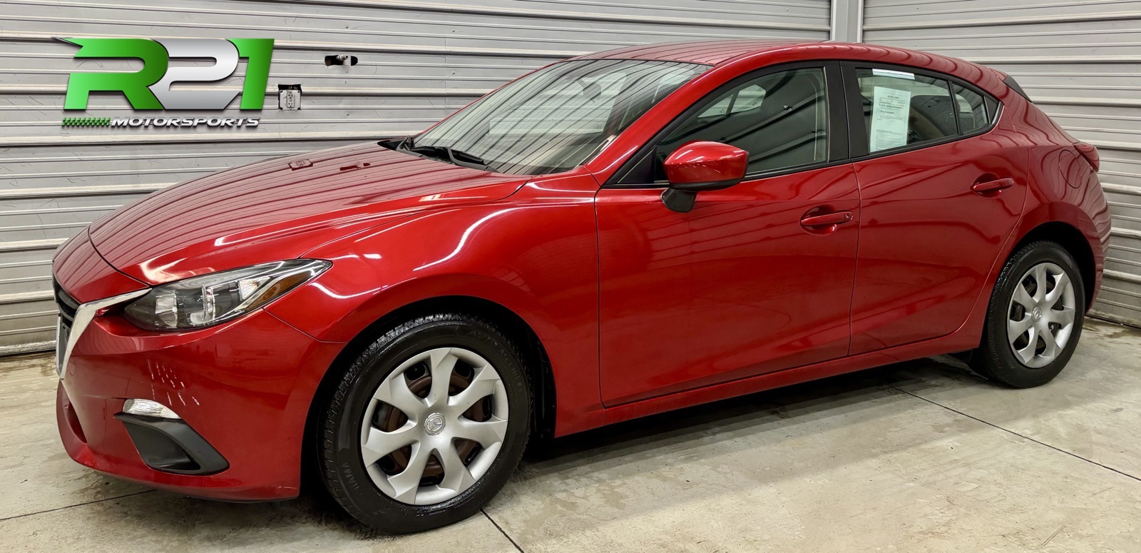 2015 Mazda MAZDA3 i Sport Hatchback