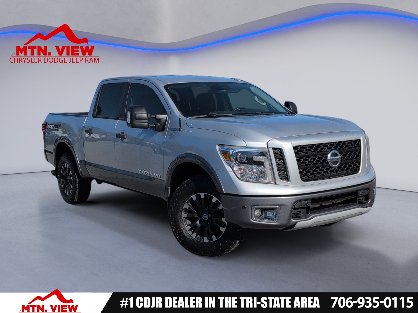 2018 Nissan Titan PRO-4X Crew Cab 4WD