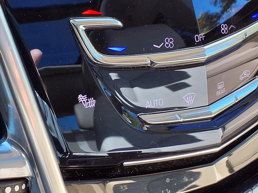 2013 Cadillac SRX Luxury Black at DeMontrond Auto Country