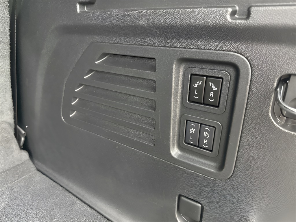 2024 GMC Acadia