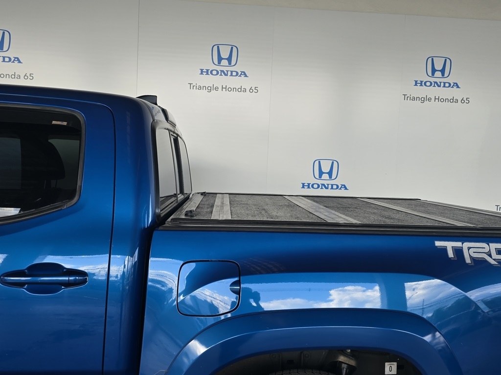 Thumbnail: 2016 Toyota Tacoma - 26