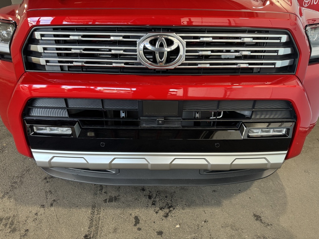 Thumbnail: 2025 Toyota 4Runner - 14