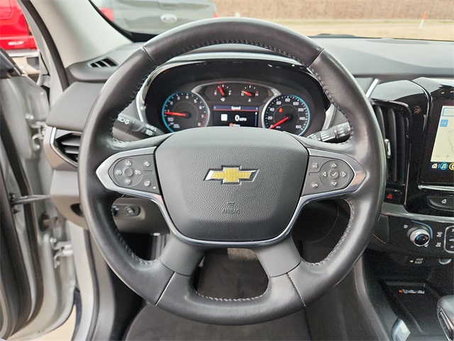 Used Car 2021 Chevrolet Traverse  Premier For Sale Under $30,000 In Plainview, Texas