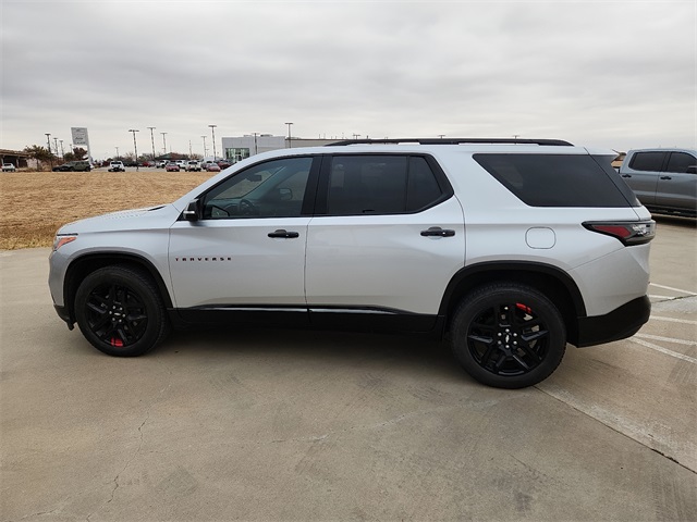 Used Car 2021 Chevrolet Traverse  Premier For Sale Under $30,000 In Plainview, Texas