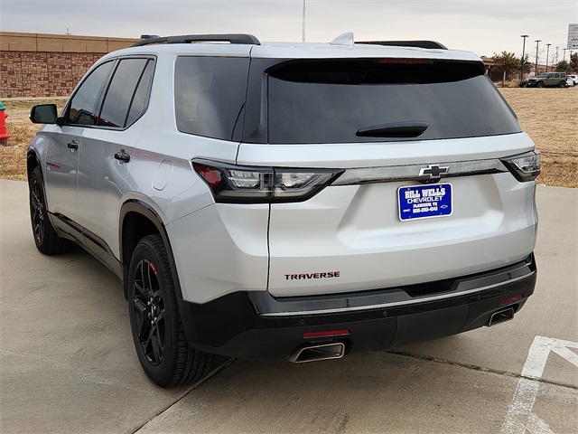 Used Car 2021 Chevrolet Traverse  Premier For Sale Under $30,000 In Plainview, Texas