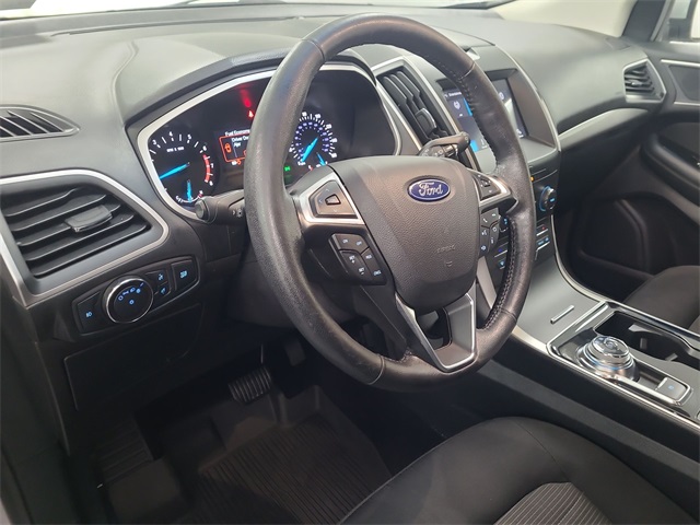 2019 – Ford – Edge